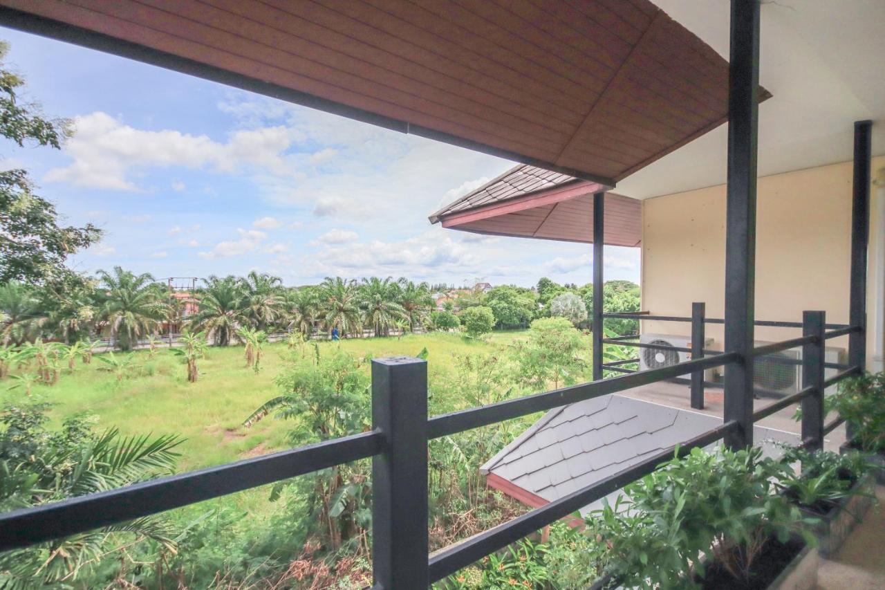 Prickhom Garden Hotel Nakhon Si Thammarat Ngoại thất bức ảnh